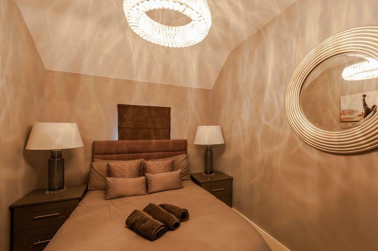 The Town House Kinsale, Hosted By Exquisite Holiday Homes, Sleeps 16 Екстериор снимка