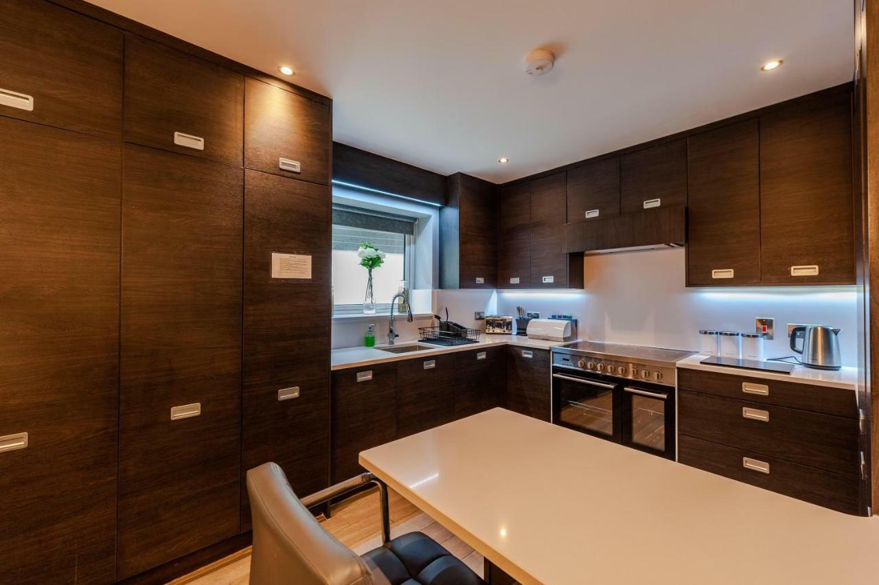 The Town House Kinsale, Hosted By Exquisite Holiday Homes, Sleeps 16 Екстериор снимка