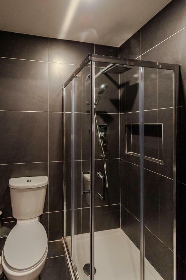 The Town House Kinsale, Hosted By Exquisite Holiday Homes, Sleeps 16 Екстериор снимка